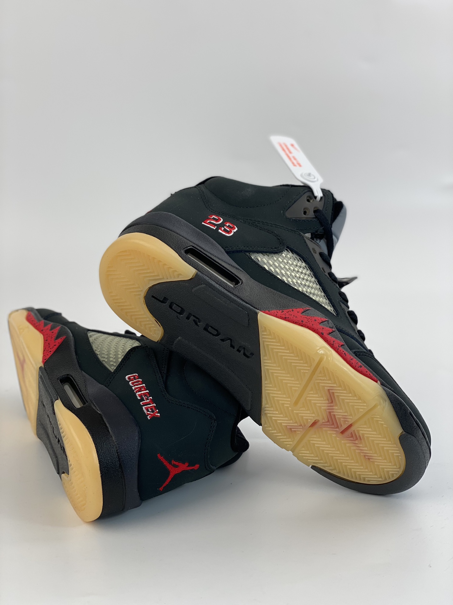 260 Air Jordan 5 Retro Gore-Tex”Off-Noir” 黑红 DR0092-001