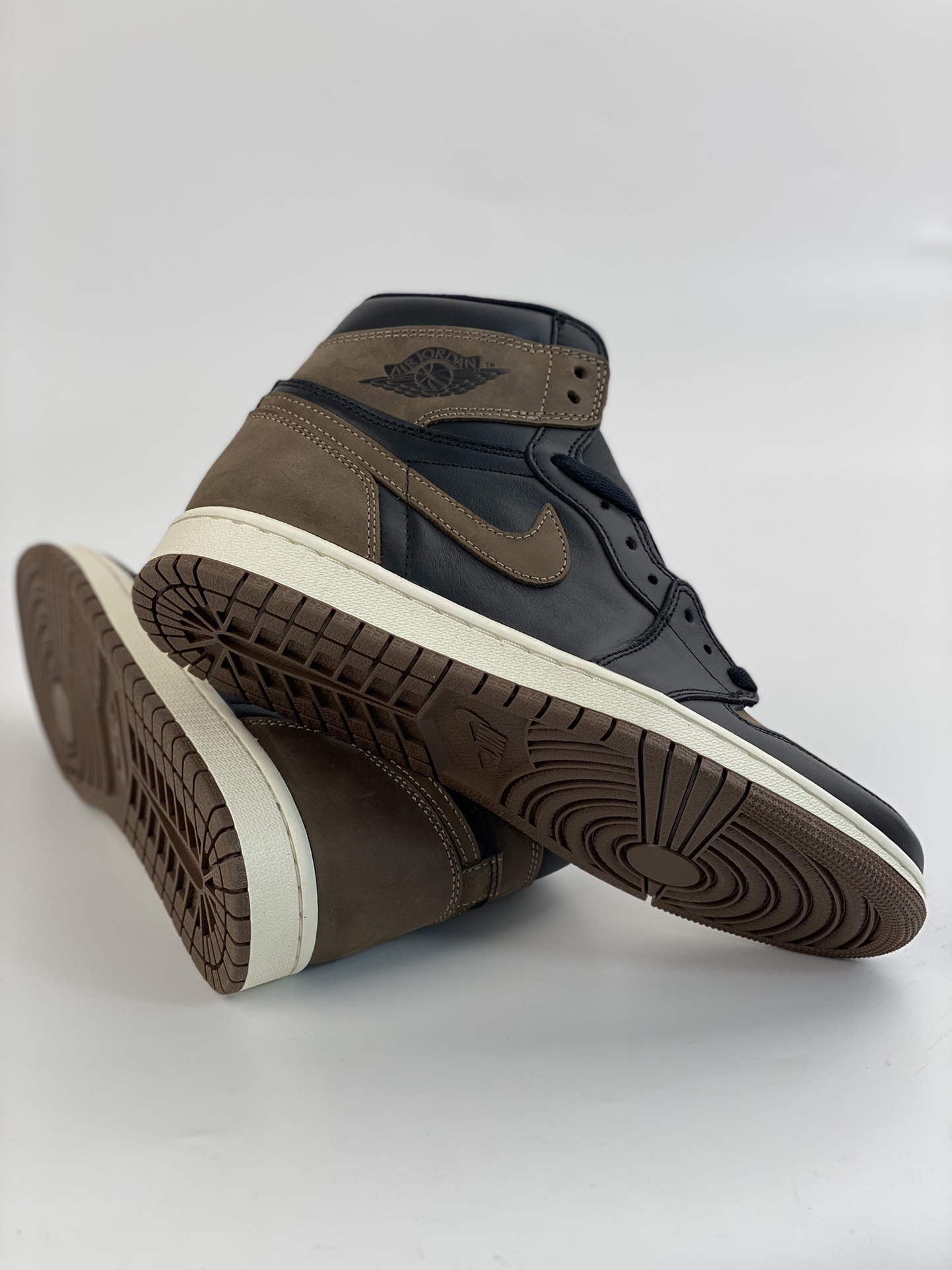 260 莞产原底面 市售性价比之王 Air Jordan 1 High OG ”Palomino” 黑棕摩卡 DZ5485-020