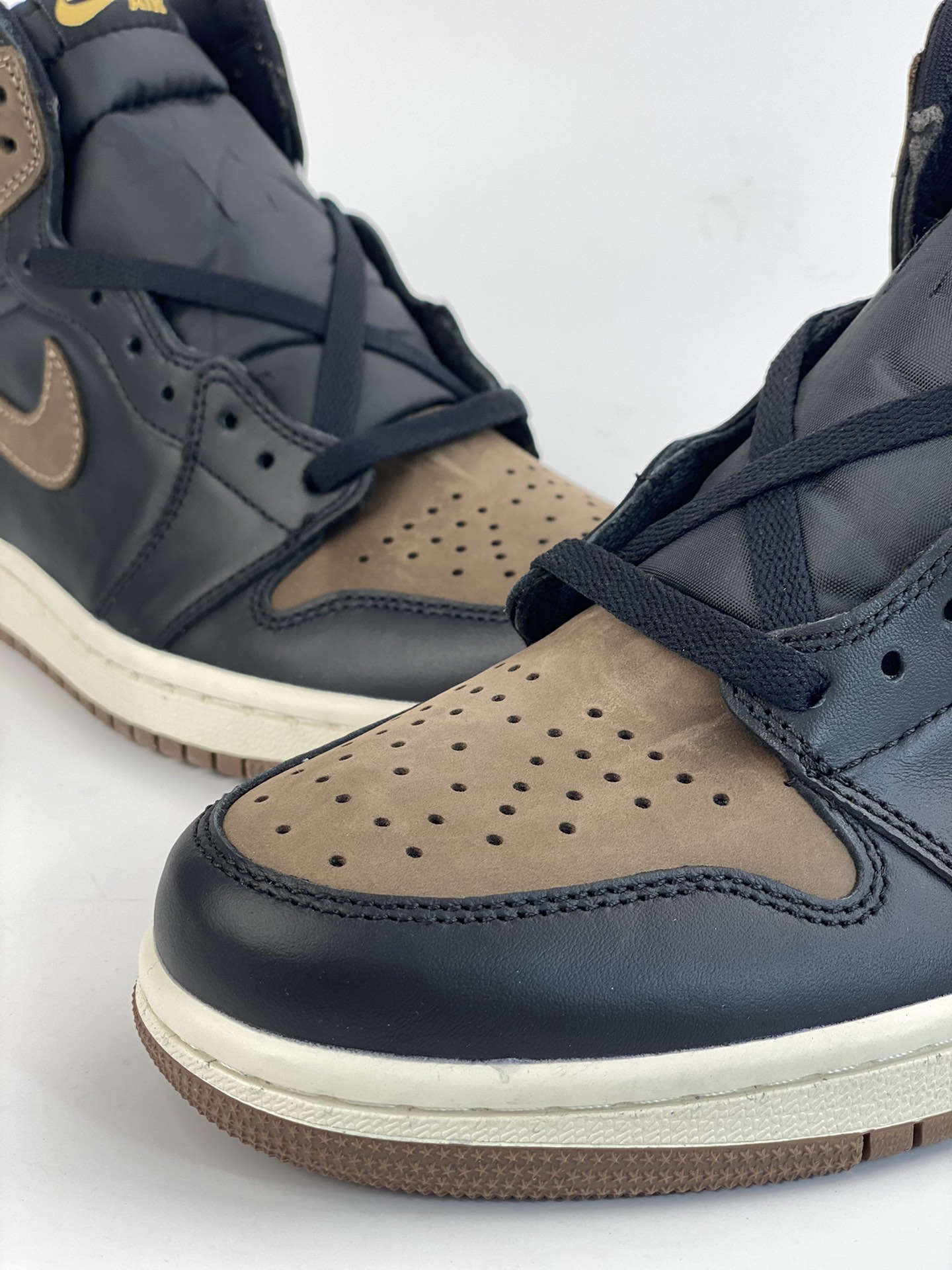 260 莞产原底面 市售性价比之王 Air Jordan 1 High OG ”Palomino” 黑棕摩卡 DZ5485-020