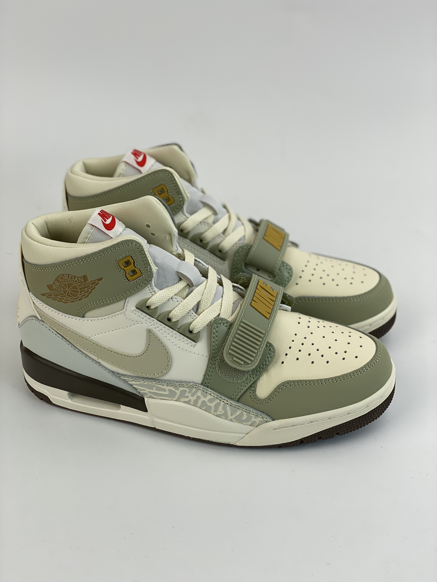 260 [Nike Air Jordan Legacy 312 High 乔丹最强三合一混合版 FD9907-111