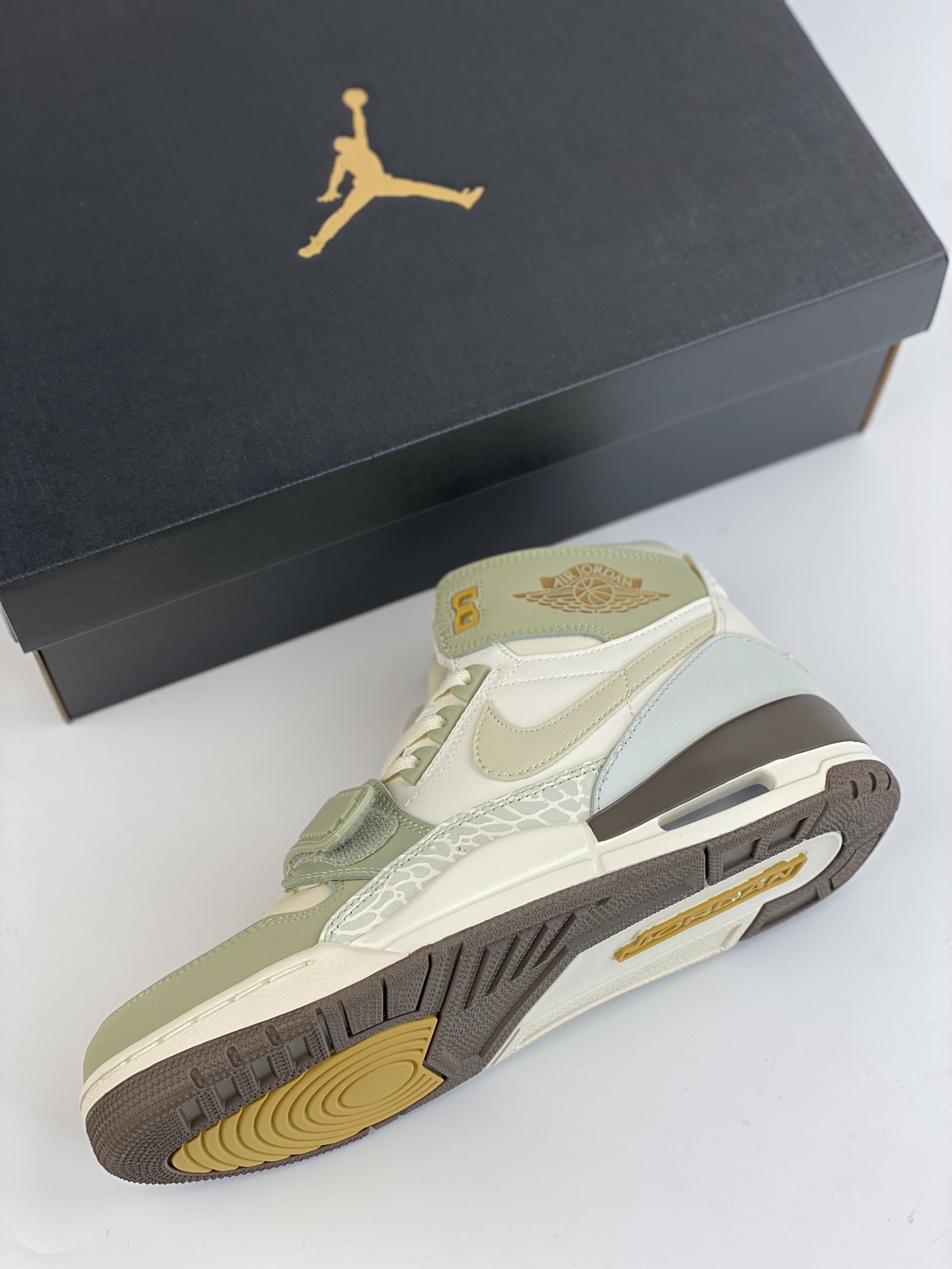 260 [Nike Air Jordan Legacy 312 High 乔丹最强三合一混合版 FD9907-111