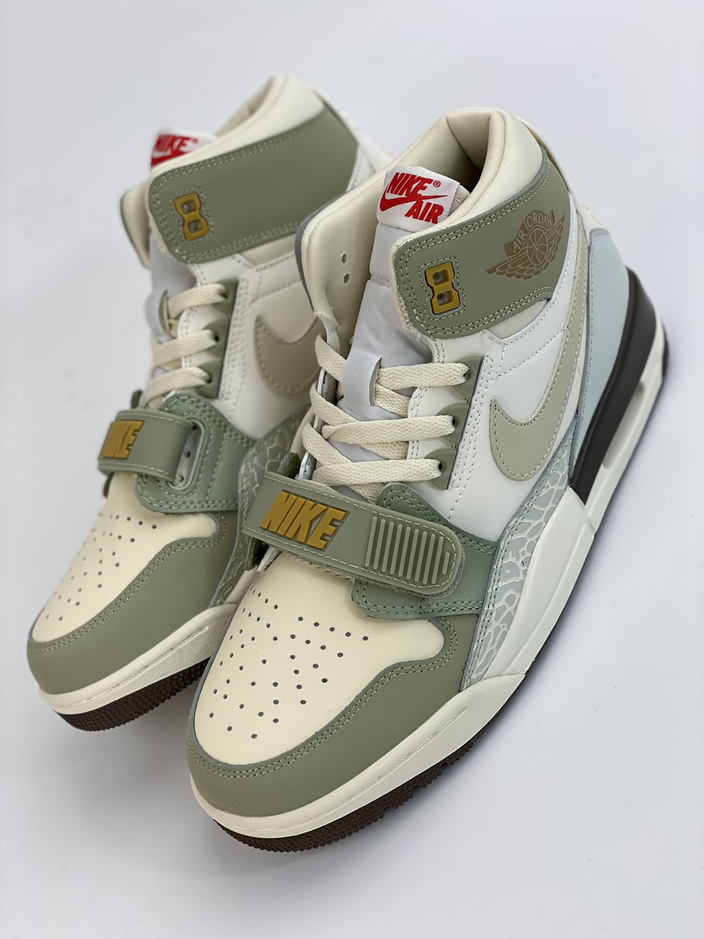 260 [Nike Air Jordan Legacy 312 High 乔丹最强三合一混合版 FD9907-111