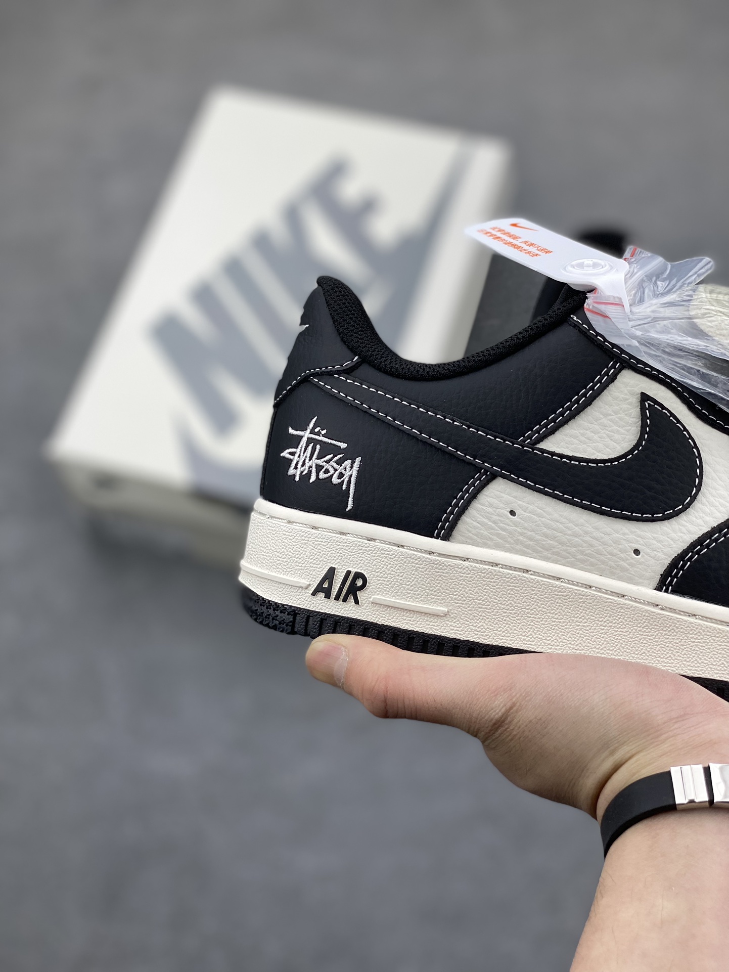 Nike Air Force 1 '07 Low Stussy Black - Limited Edition Sneakers 6 i1682795077 7872 4