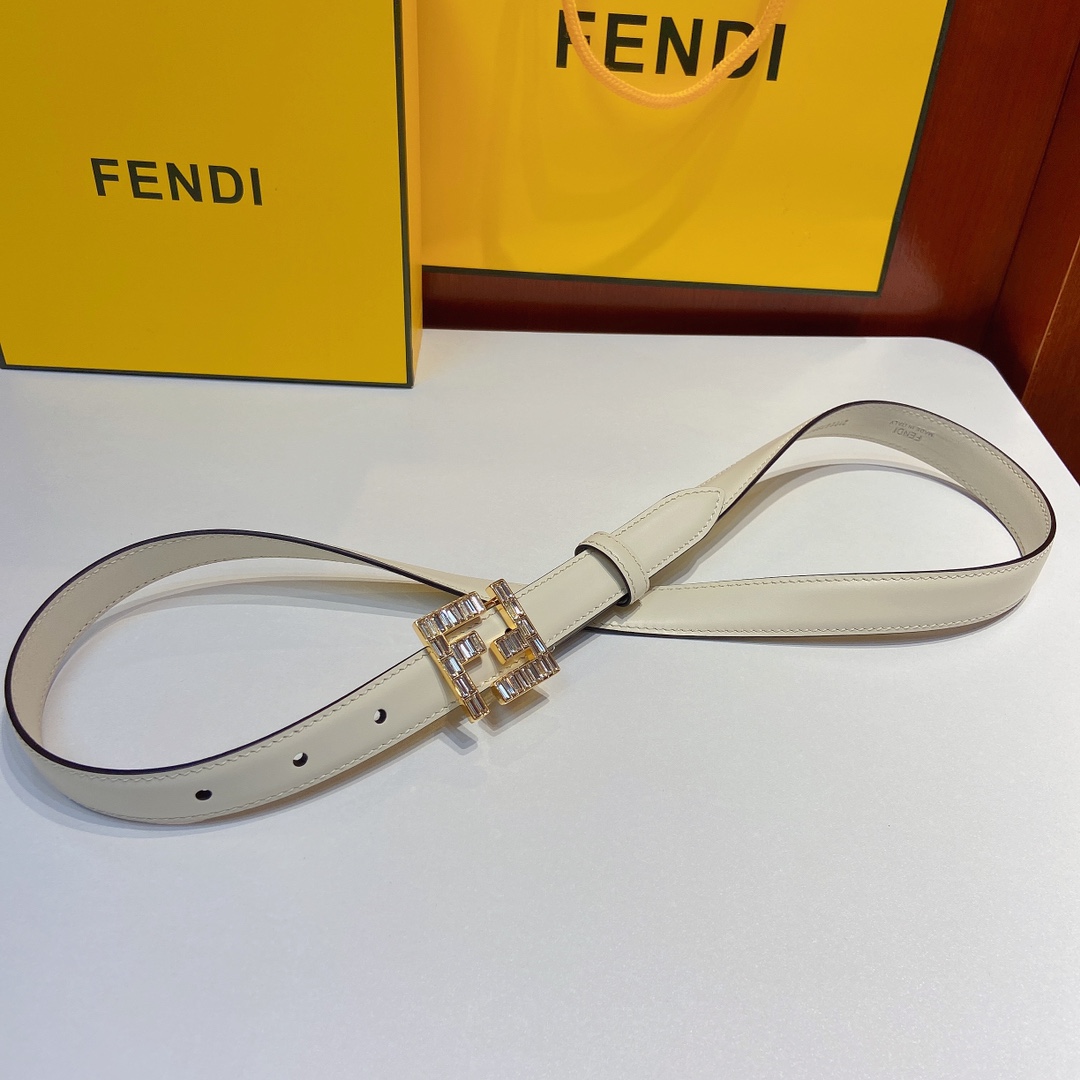 芬迪FENDI双面原版皮腰带采用原版