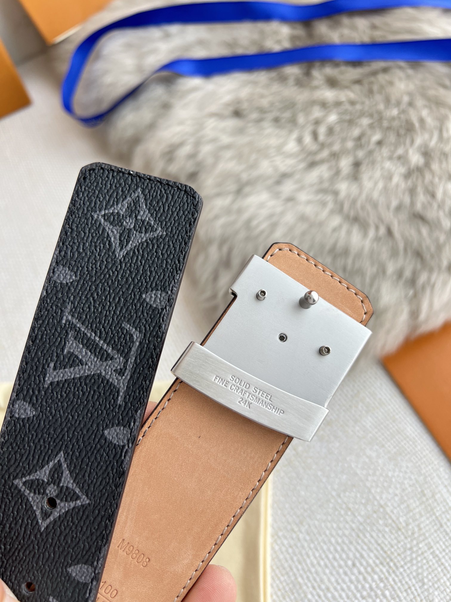 品名LV..路易..威登️腰带皮带原