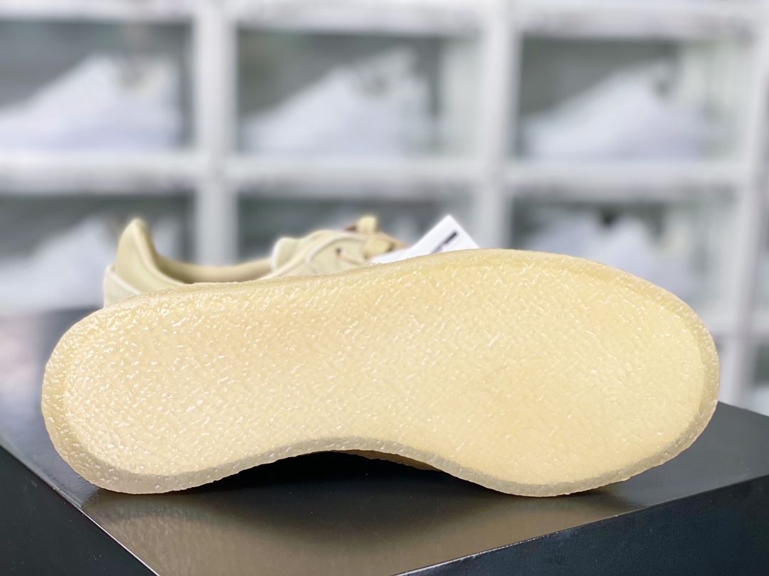 KITH x Clarks x 【Adidas】 Originals 8th Street Samba ”Savannah” Samba Sneakers ”Desert Yellow Rubber Sole” ID7298