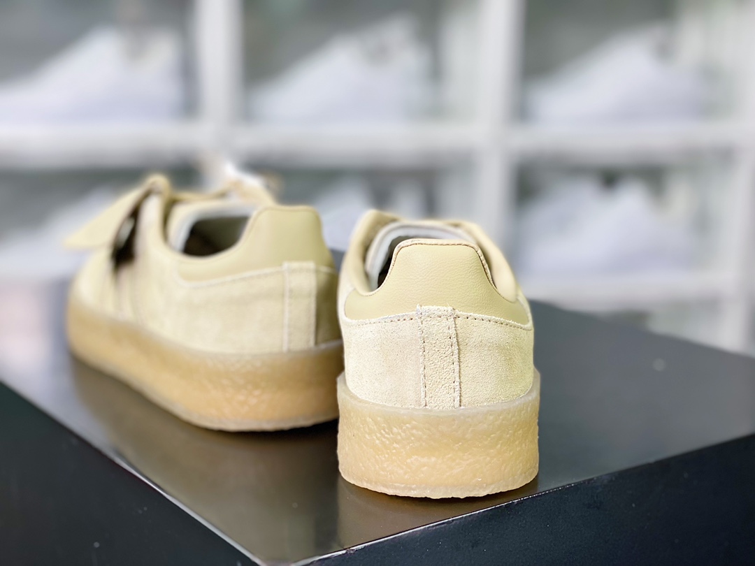 KITH x Clarks x 【Adidas】 Originals 8th Street Samba ”Savannah” Samba Sneakers ”Desert Yellow Rubber Sole” ID7298