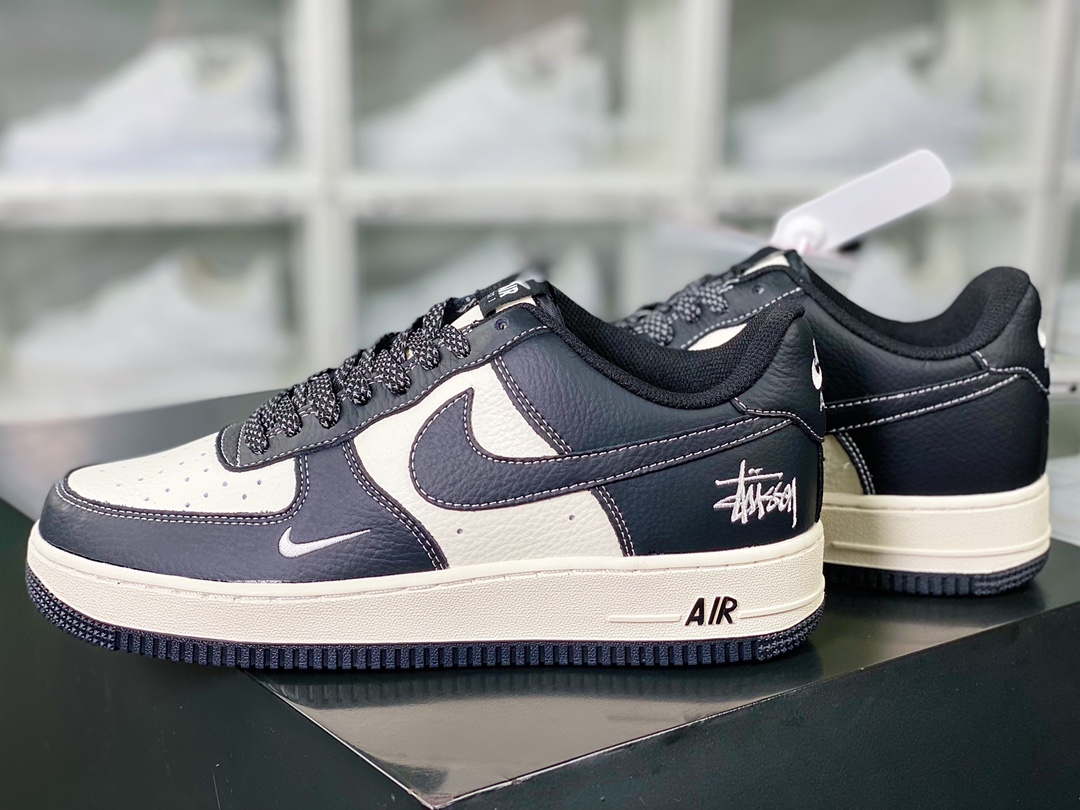 240 Air Force 1′07”Black/Beige”空军一号经典低帮百搭休闲运动板鞋 AE1686-001