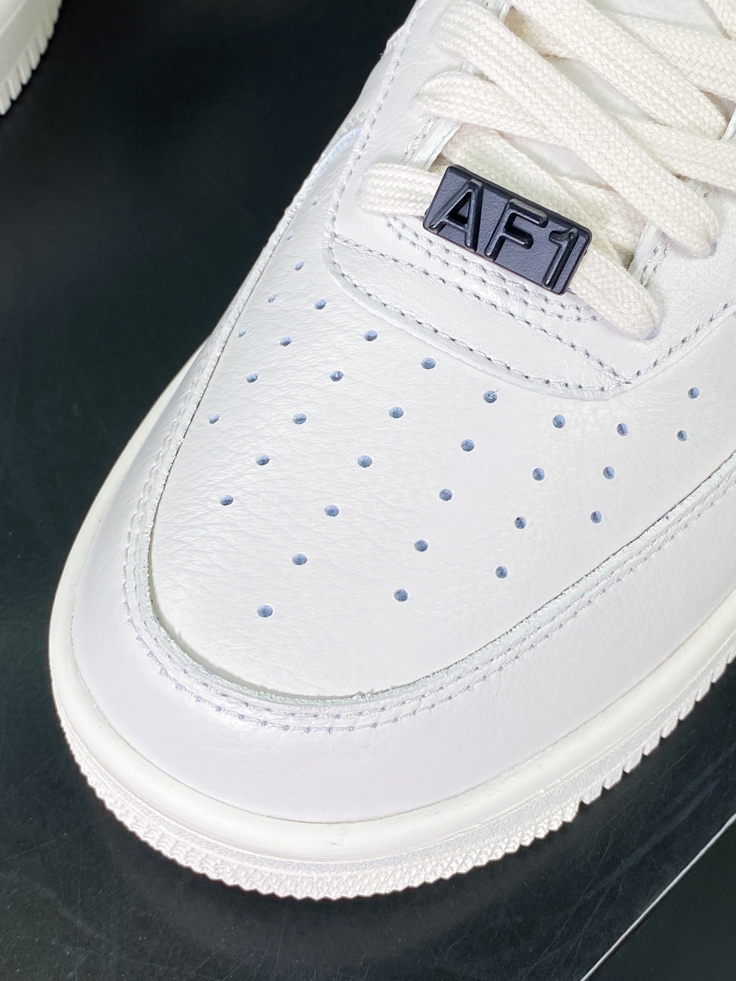 380  Air Force 1 Low SP”Phantom”空军一号宽底版系列低帮板鞋“联名米白黑大钩”DV3464-002