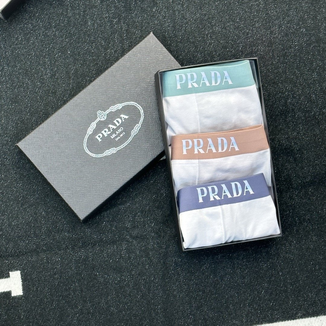ꫛꫀꪝGo️独家首发️新品！Prada普拉达贸易公司原版订单重磅推荐经典标志性logo采用进口高级精梳棉