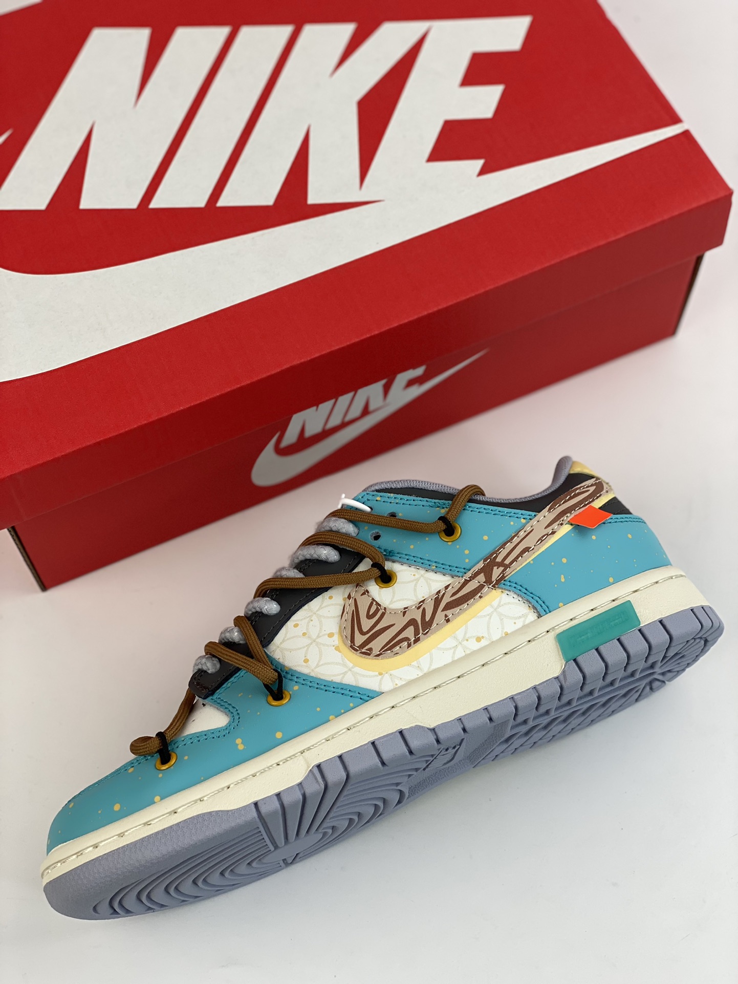 200 NIKE SB Dunk Low 白蓝绑带 DJ6188-003