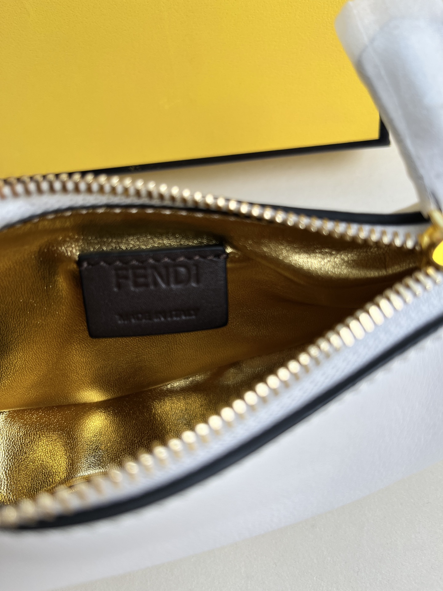 Fendi Fendipraphy White Small Crescent Shoulder Bag - Stylish and Compact 7 i1682929532 8203 6