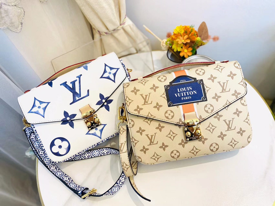 Louis Vuitton LV Pochette MeTis Handbags Messenger Bags Gold Yellow Monogram Canvas Cowhide M40788