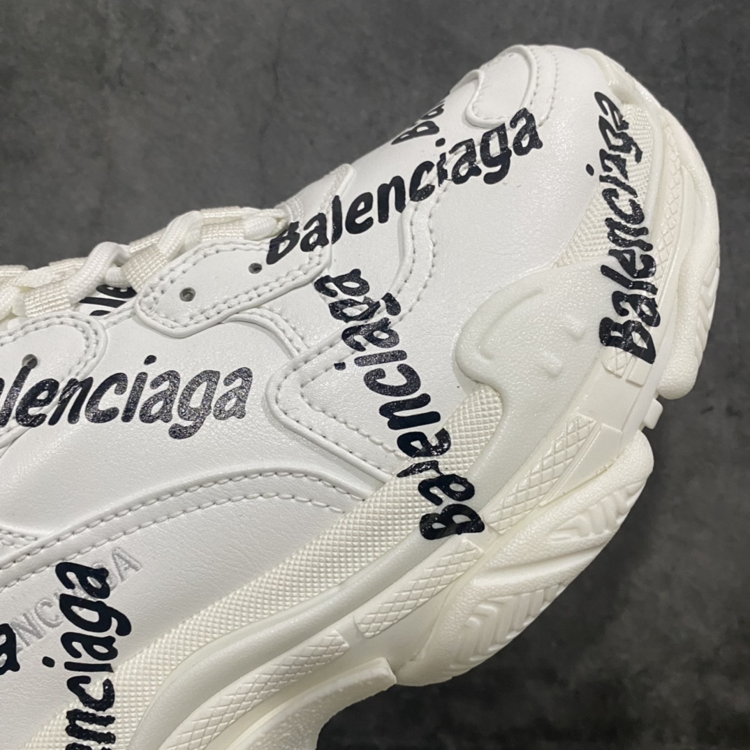 i8 pure original version Balenciaga Triple S barrage full of white characters