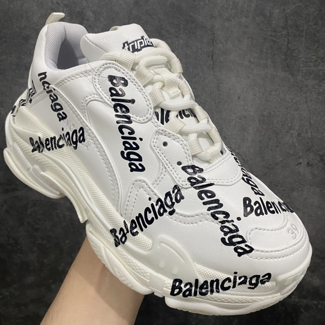 i8 pure original version Balenciaga Triple S barrage full of white characters