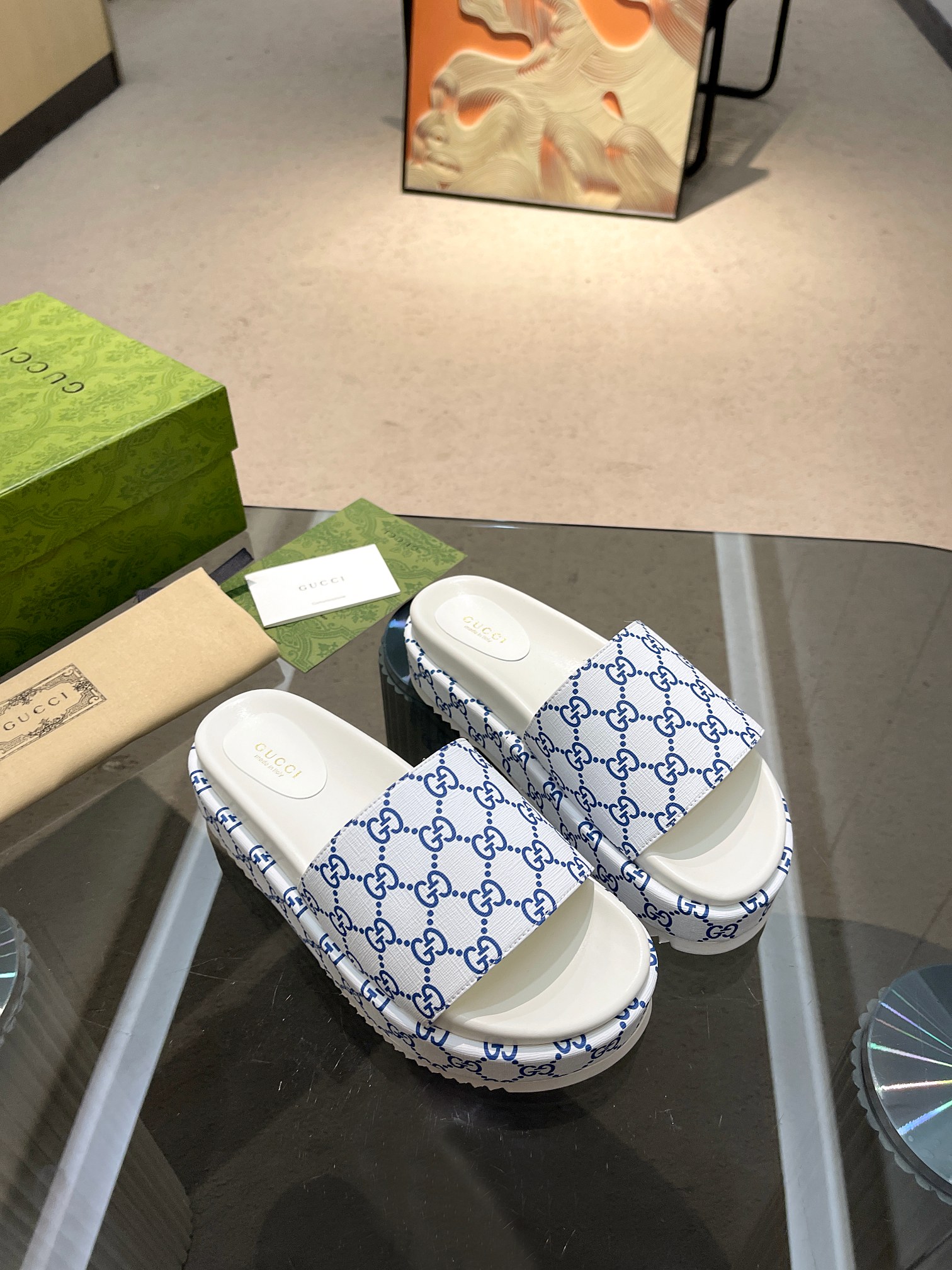 Gucci Limited Edition Platform Slides with Printed Upper and Thick Sole 9 a1683004917697 1735