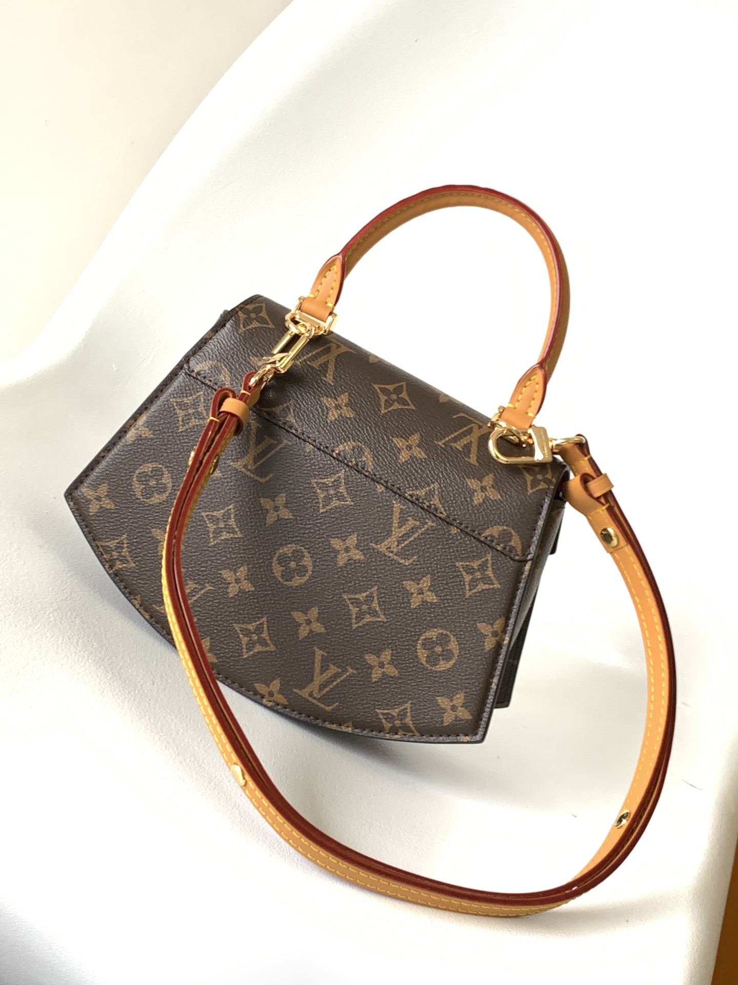 LOUIS VUITTON BAGS TILSITT M46548 SHOULDER BAG/CROSSBODY BAG /HANDBAG MONOGRAM