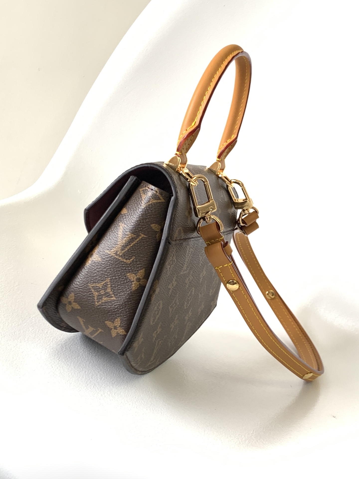 LOUIS VUITTON BAGS TILSITT M46548 SHOULDER BAG/CROSSBODY BAG /HANDBAG MONOGRAM