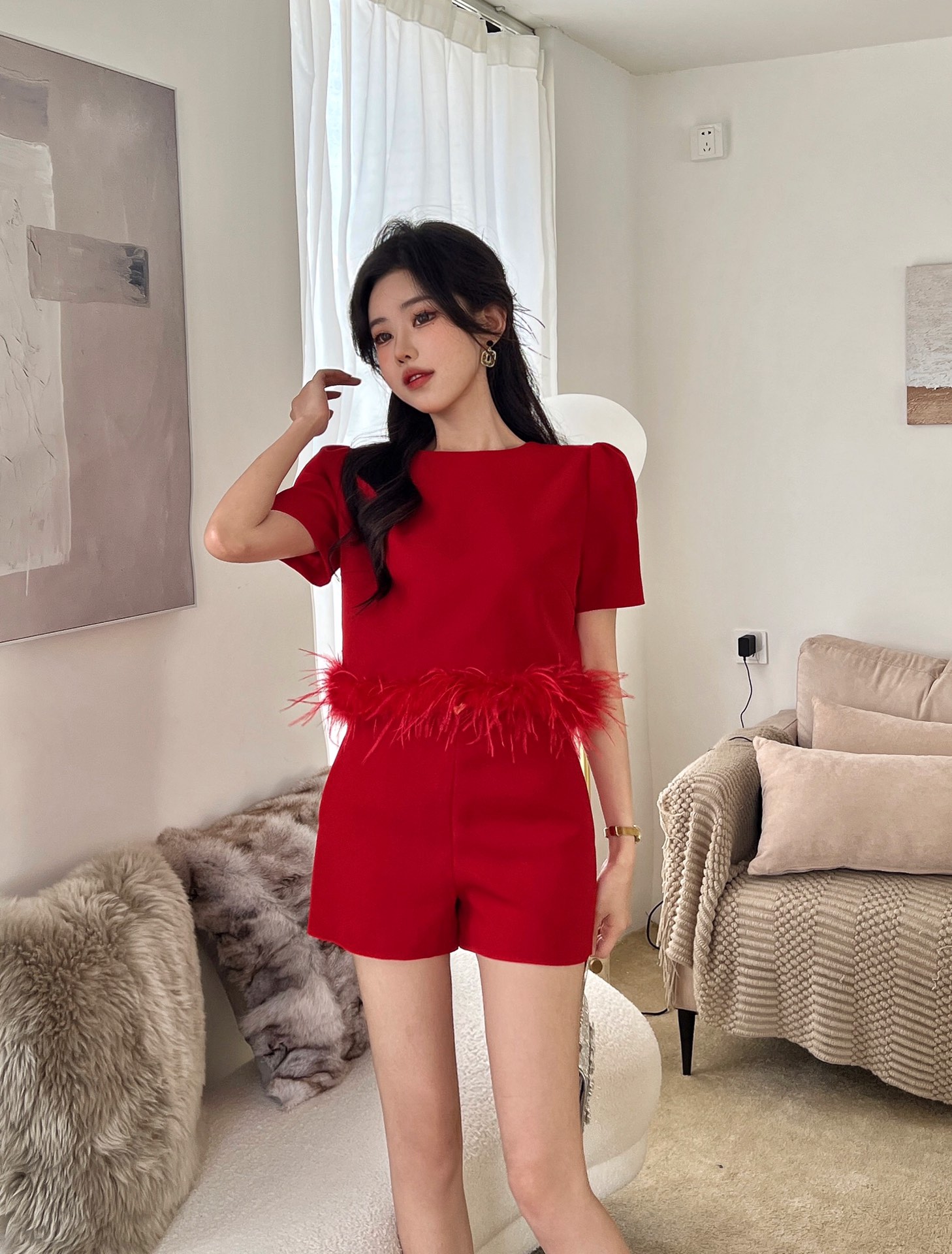Elegant Feather Hem Top - Chic & Unique Chanel-Inspired Design 4 i1683022659 9870 6