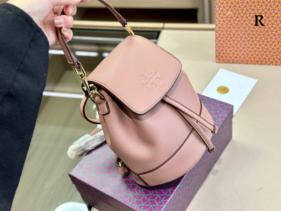 “Toriborg’s New Kira Double Shoulder Bag: Lightweight and Stylish at 20.18 cm” - 图片 3