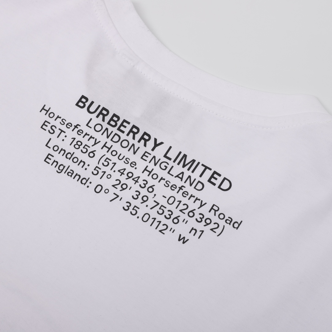 Burberry/巴宝莉 鲨鱼印花短袖 Burberry19年御用的”50s双股山本棉”