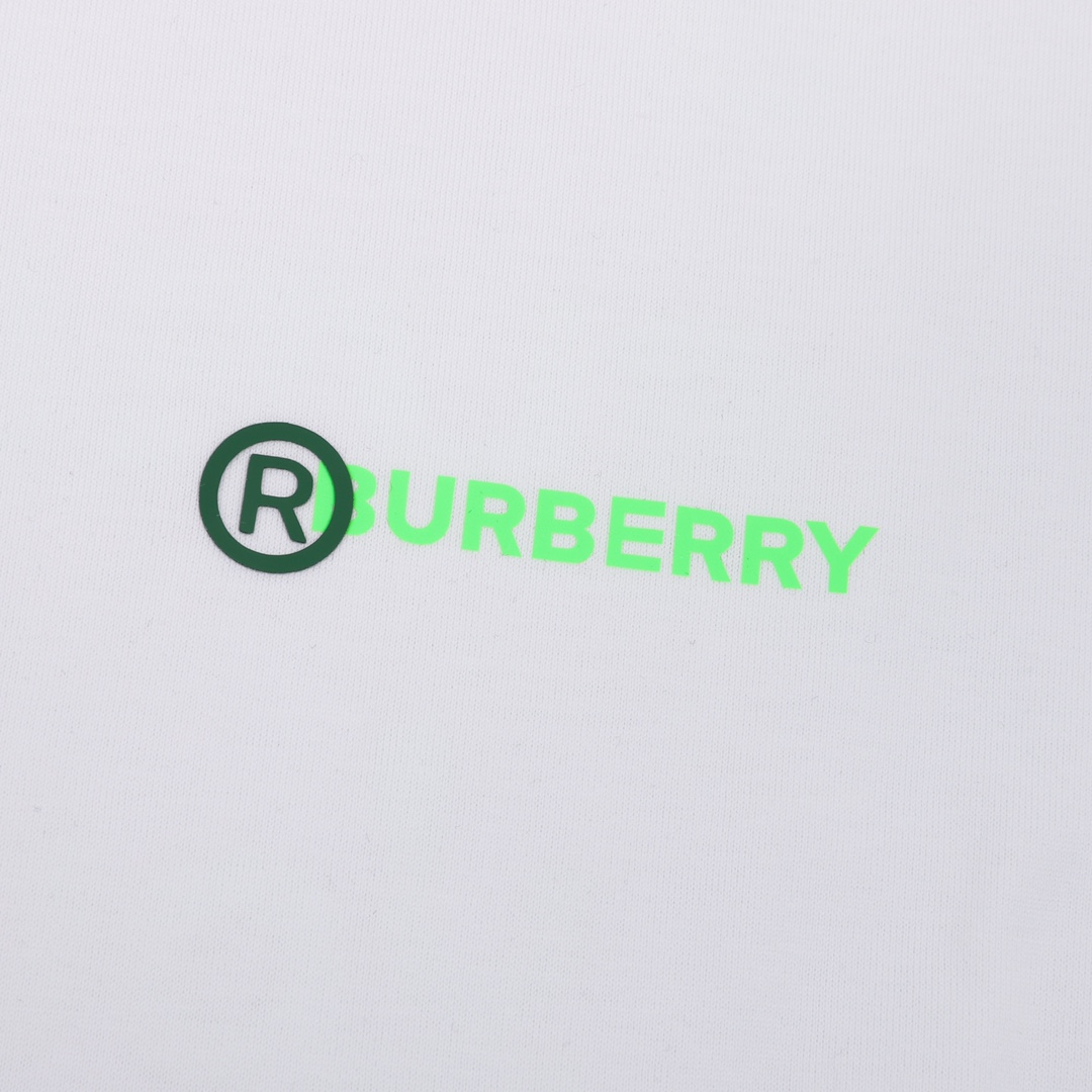 Burberry/巴宝莉 背后字母印花短袖T恤