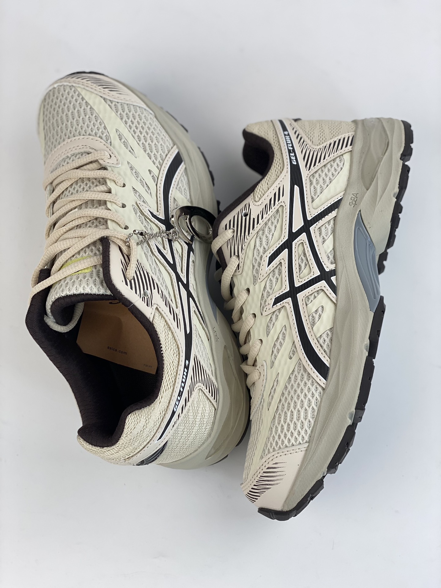 200 Asics Gel-Flux 4 版本 亚瑟士运动休闲透气专业跑鞋 1011A614-200