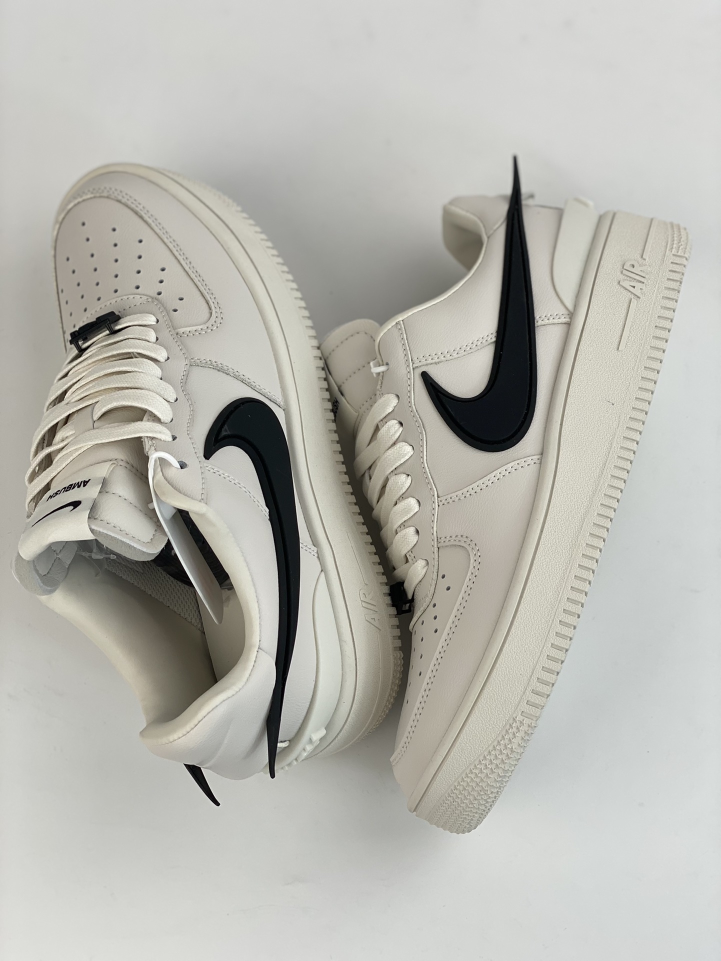260 Ambush x Nike Air Force 1'07 Low ”white” 联名款  DV3464-002