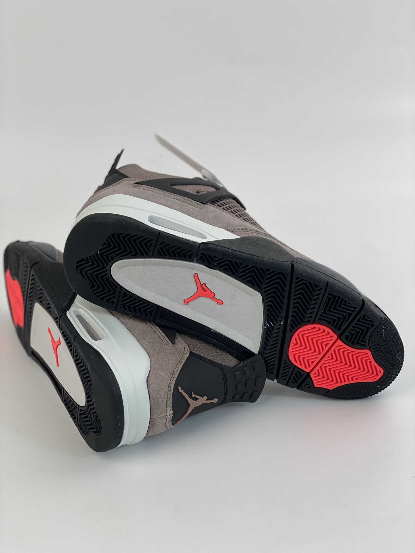 240 Air Jordan 4 Retro 麂皮摩卡黑棕 DB0732-200