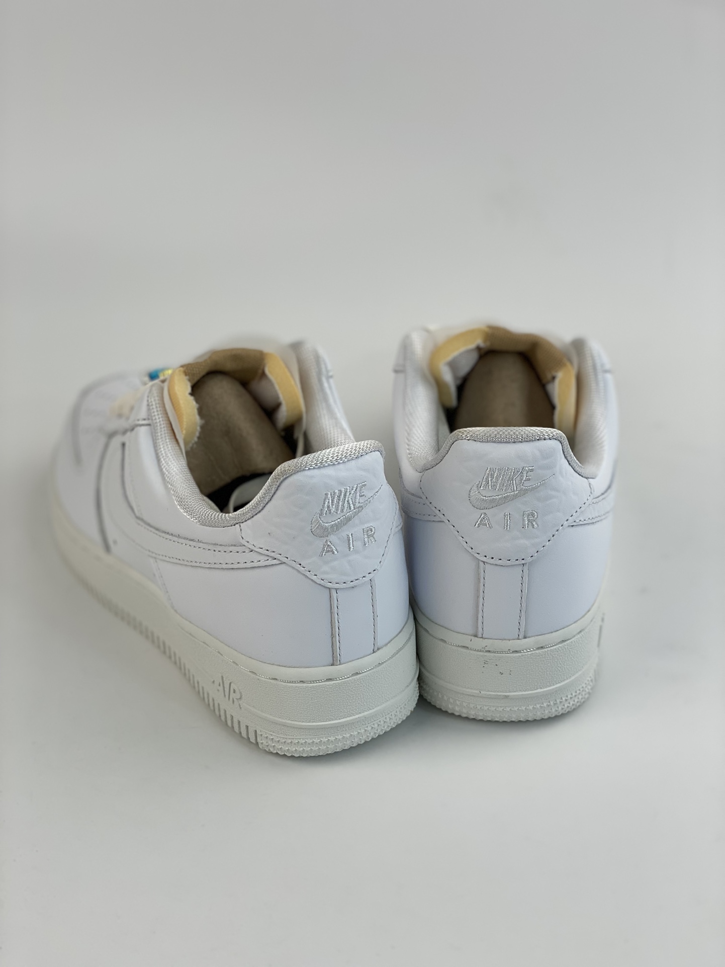 200 Nike Air Force 1 Low 07 白宝石 CZ8101-100
