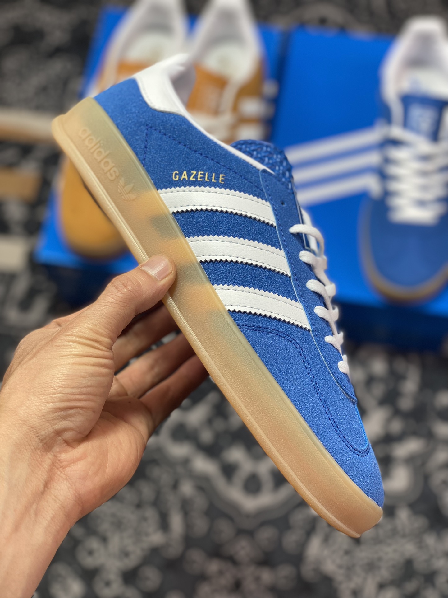 Adidas Gazelle Indoor Trainers low-top retro sneakers ”Royal Blue and White Rubber Sole” HQ8717