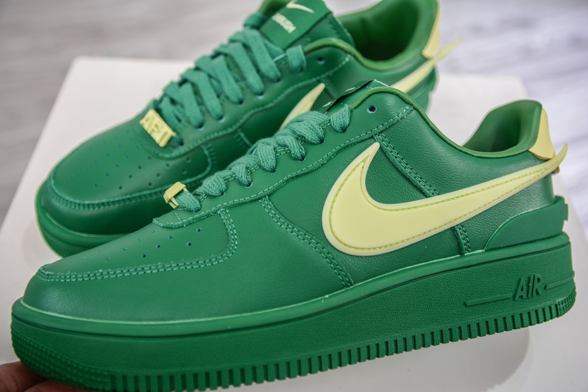 220  Nike Air Force 1 Low AMBUSH继续携手Nike推出AMBUSH x Nike Air Force 1 Low 系列 DV3464-300