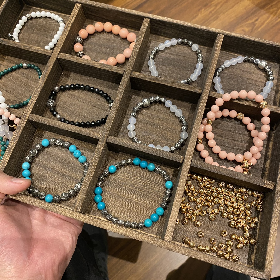 Silver bead bracelet