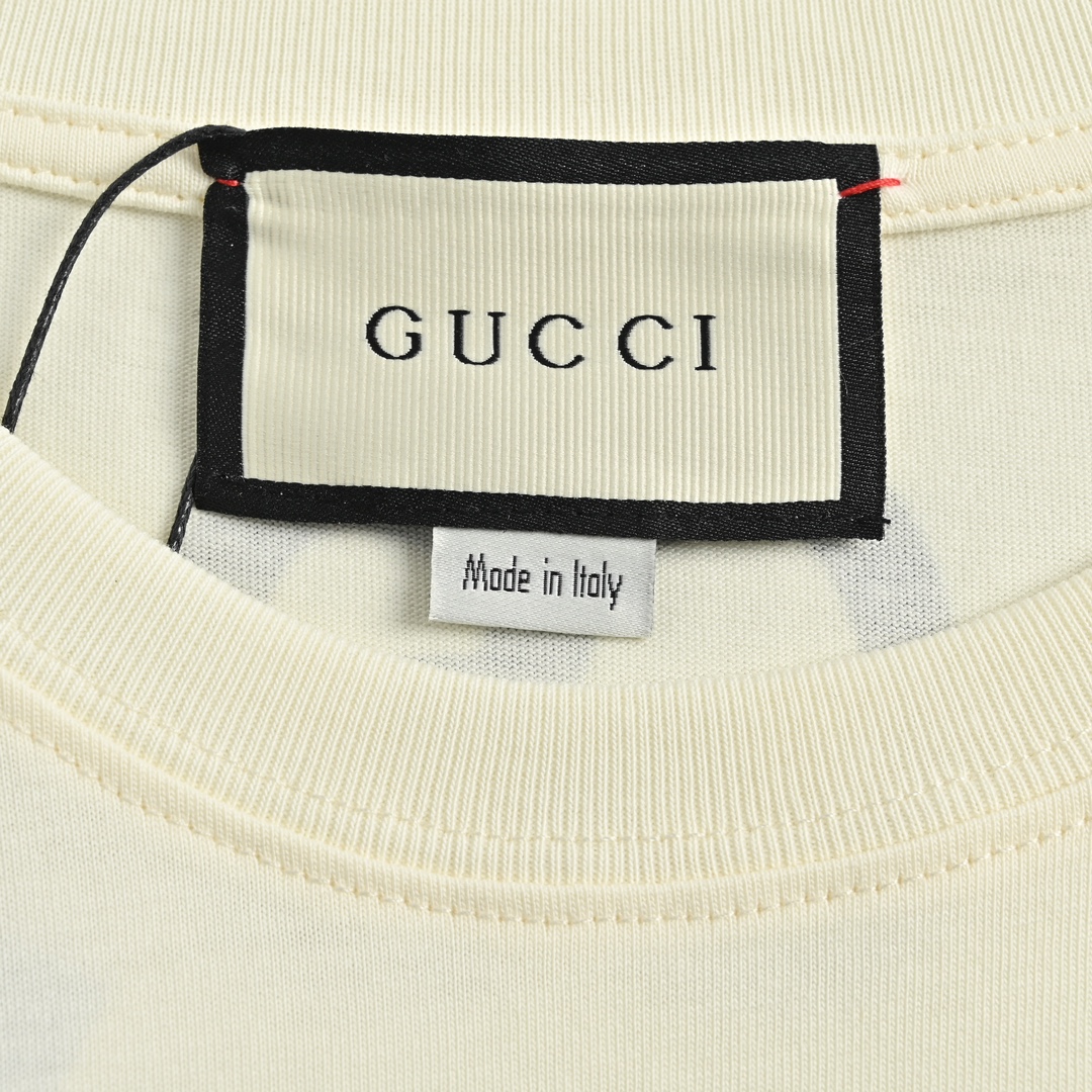 Gucci/古驰 23ss 涂鸦字母印花短袖 春夏 字母印花圆领短袖