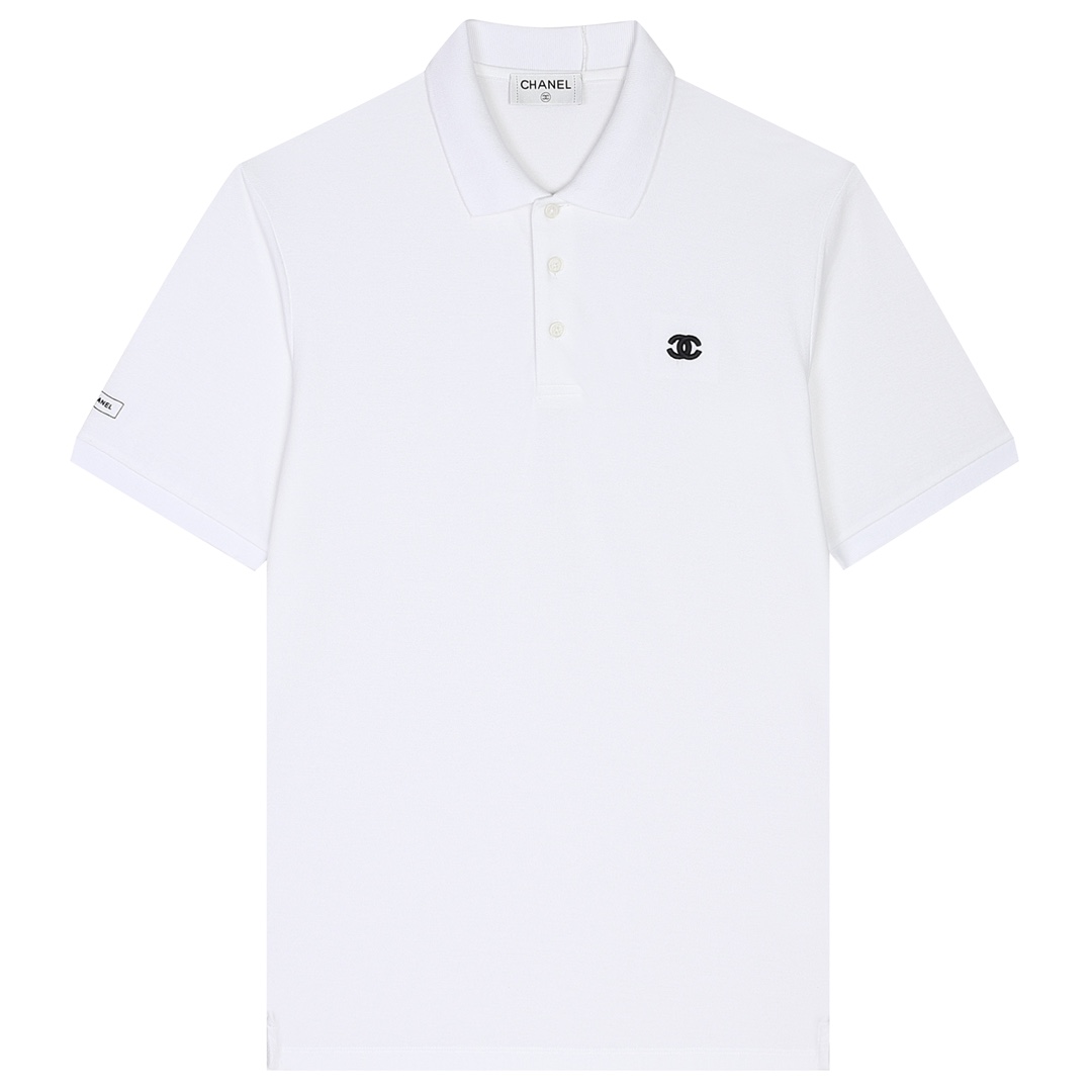 Nuevo polo CHANEL de la colección SS2023 con cuello, clásico bordado de doble C con técnica de bordado Tajima…