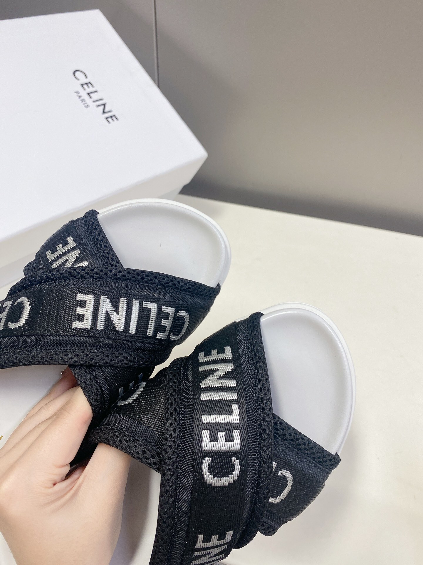 思琳Celine23新款BLock网