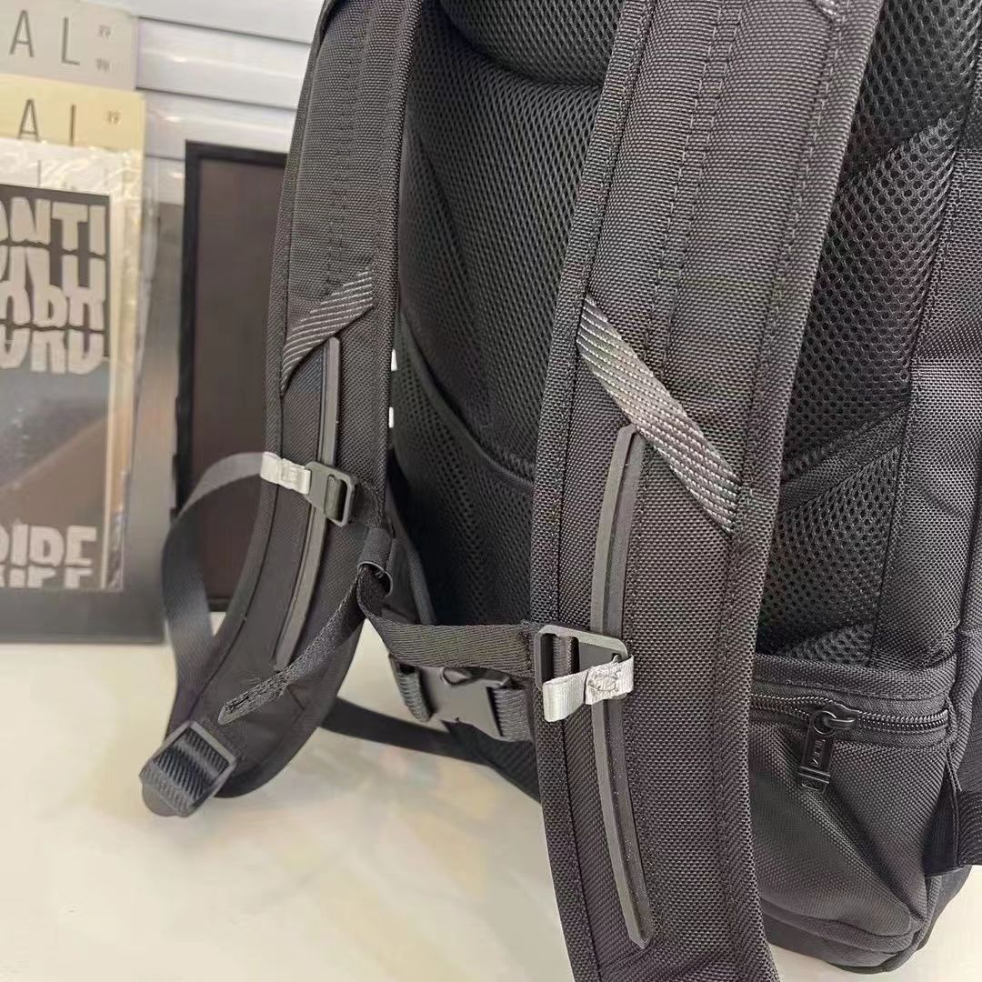 여행가방 134347 가방 Bag 썸네일 이미지