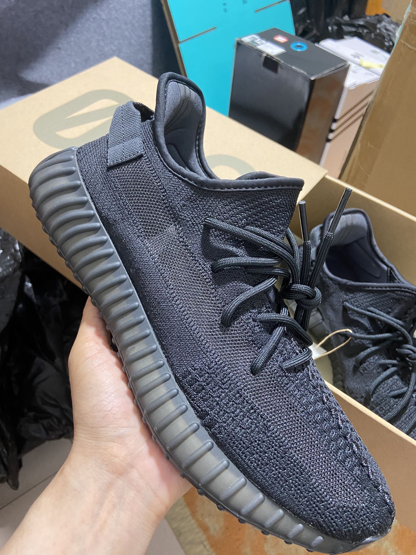 Yezzy350黑色玛瑙尺码36-4