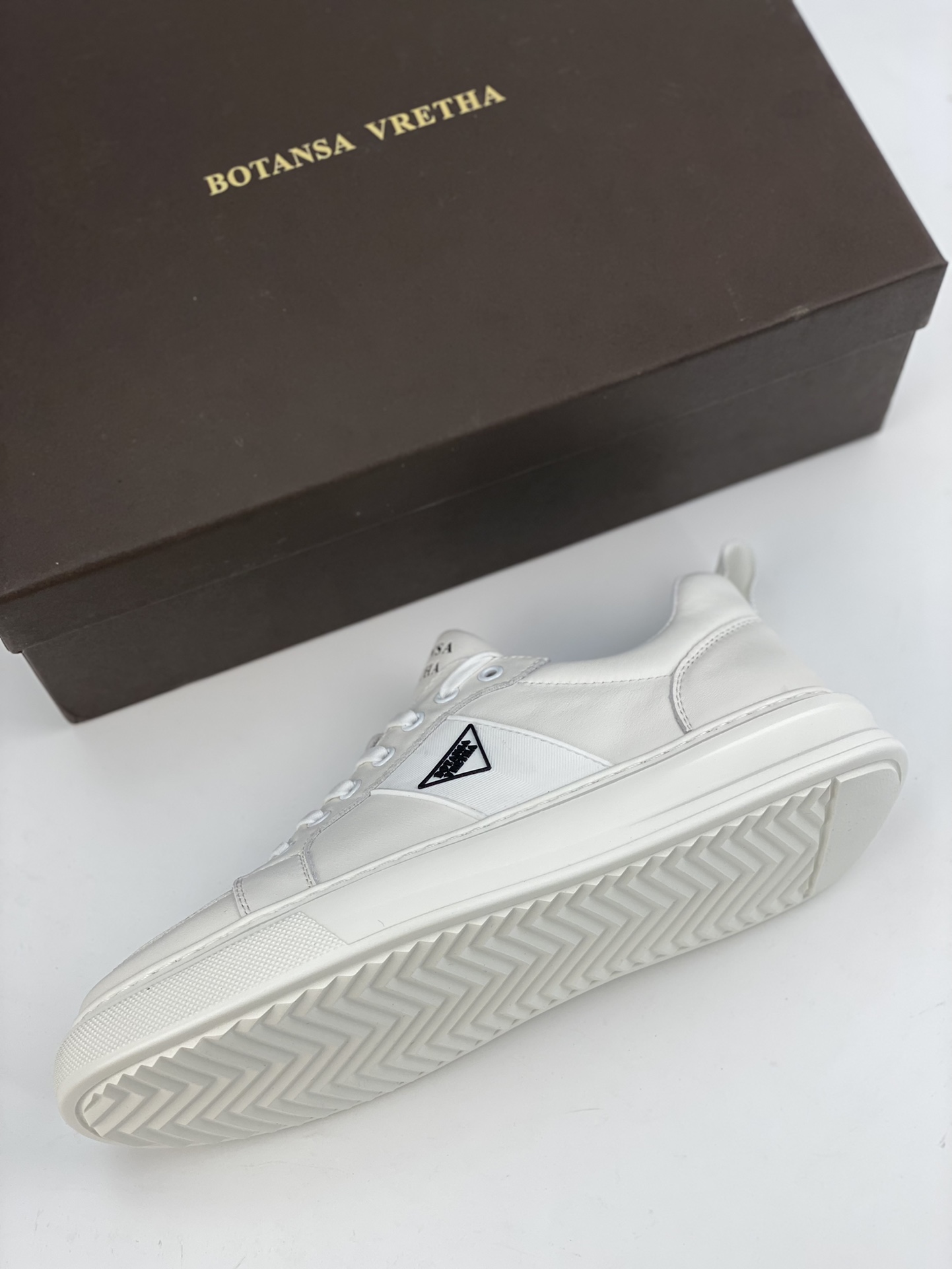 BV Bottega Veneta 23ss BV Sneaker Spring new casual sports shoes series