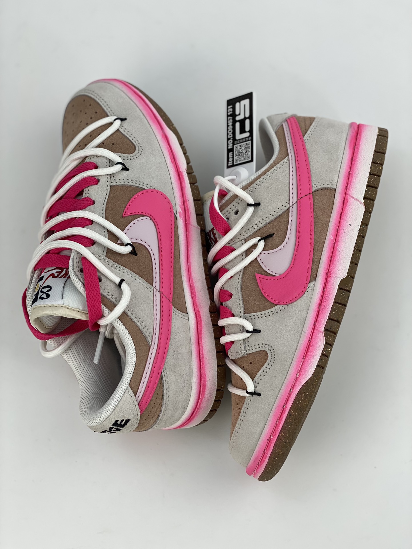 220 Nike SB Dunk Low 蜜桃乌龙 粉白渐变 双勾定制 DO9457-131