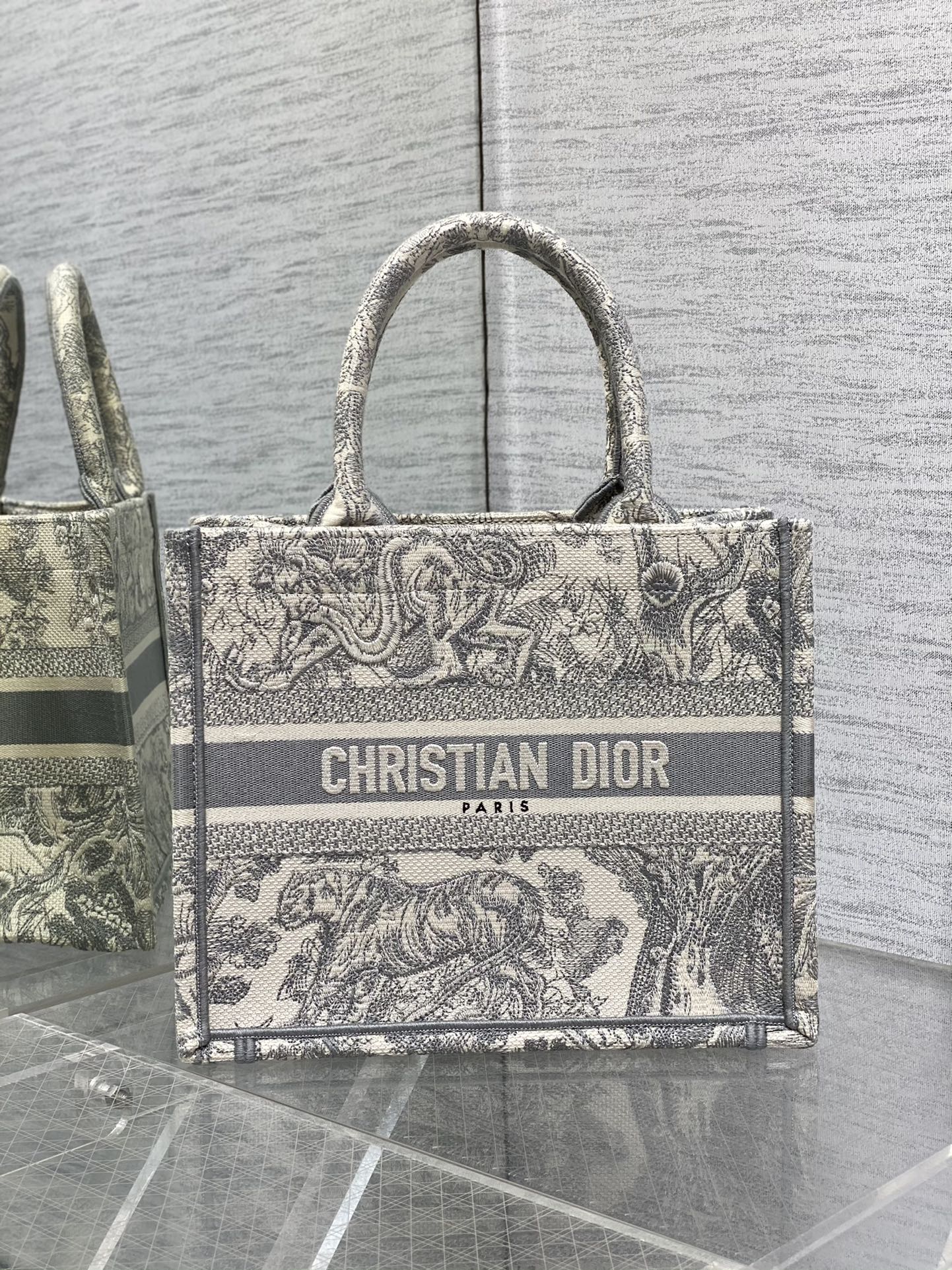 [Dior Women