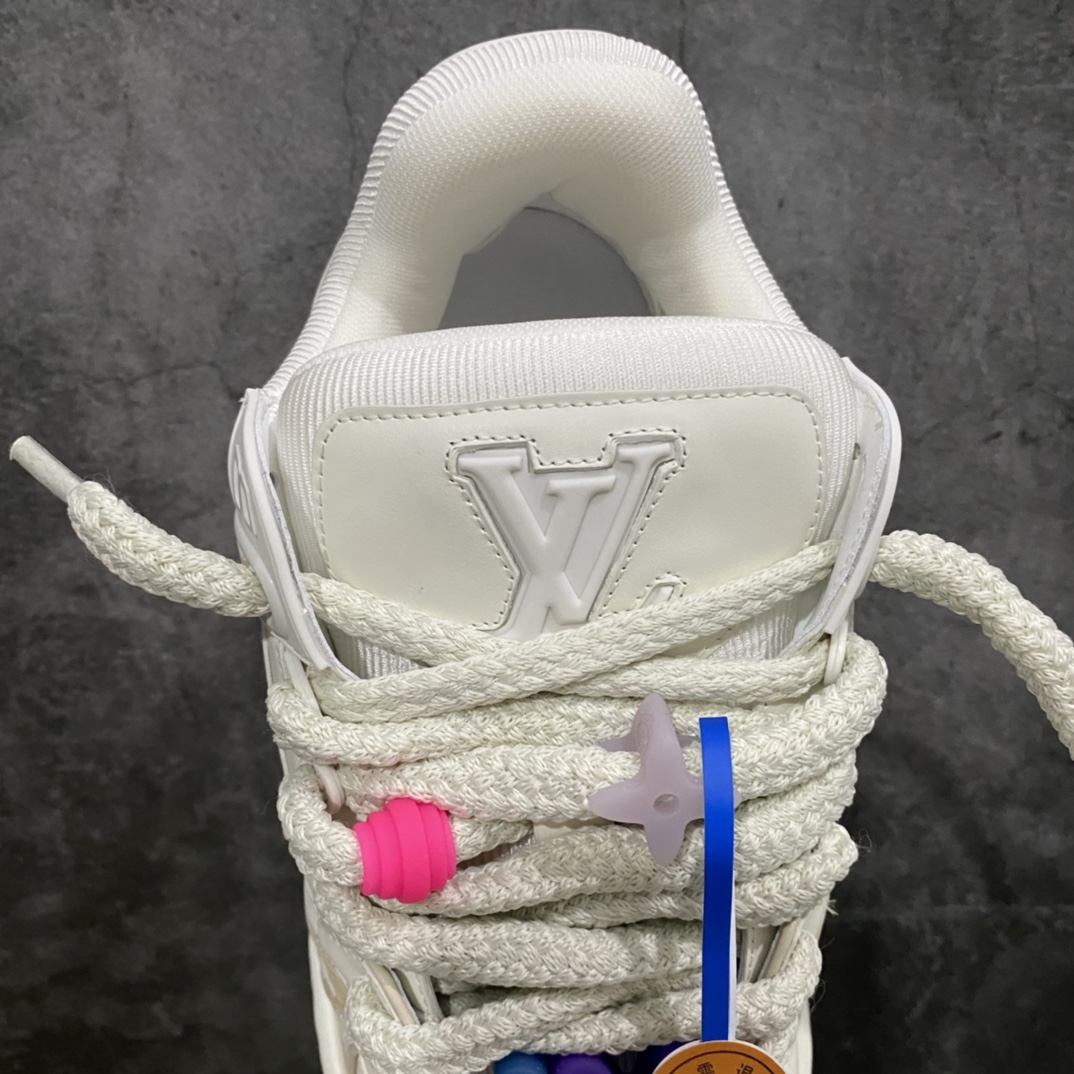 LV Trainer Maxi Little White Fat Ding Series Bread Shoes Donkey Brand 23S Fashion Show Model