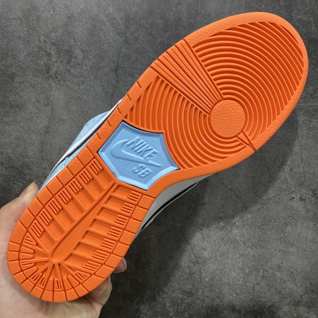 300 WE CLUB 58 x NIKE SB Dunk Low Pro"Club 58 Gulf"扣篮系列低帮板鞋 BQ6817-401