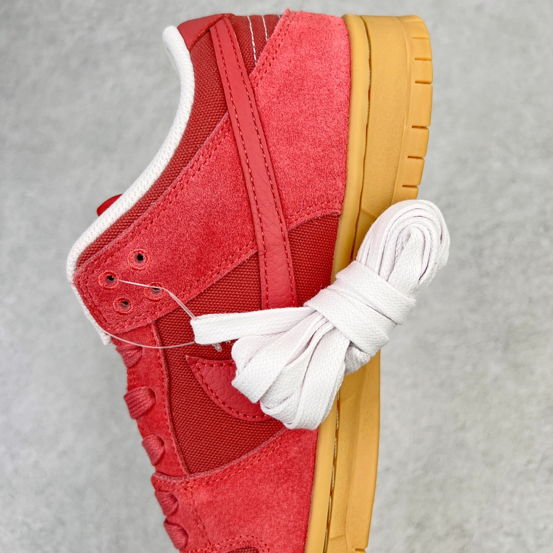 图片[7]-＃AY/GZ纯原福利 NK SB Dunk Low Pro QS\\\”Adobe\\\”扣篮系列低帮休闲运动滑板板鞋“红砖土胚生胶”DV5429-600 独家原厂航空铝磨具打磨大底 鞋头坡度极致还原 原盒原配 圈内天花板工艺 原厂冲刀 超高清洁度 全鞋零毛边皮料切割 全套原楦原模倾力打造完美版型 采用原厂百宏鞋带以及原厂百宏织唛舌标 内标可供原厂几率过验 原厂中底布黄色点胶 原厂中底布拉帮走线遵循公司 尺码对应库存‼️-选品中心