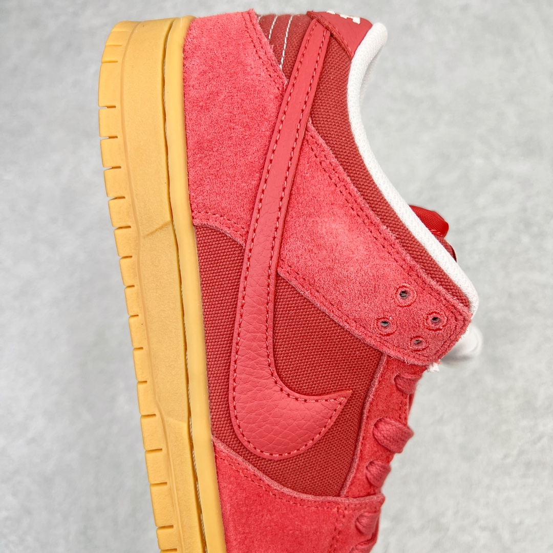 图片[6]-＃AY/GZ纯原福利 NK SB Dunk Low Pro QS\\\”Adobe\\\”扣篮系列低帮休闲运动滑板板鞋“红砖土胚生胶”DV5429-600 独家原厂航空铝磨具打磨大底 鞋头坡度极致还原 原盒原配 圈内天花板工艺 原厂冲刀 超高清洁度 全鞋零毛边皮料切割 全套原楦原模倾力打造完美版型 采用原厂百宏鞋带以及原厂百宏织唛舌标 内标可供原厂几率过验 原厂中底布黄色点胶 原厂中底布拉帮走线遵循公司 尺码对应库存‼️-选品中心