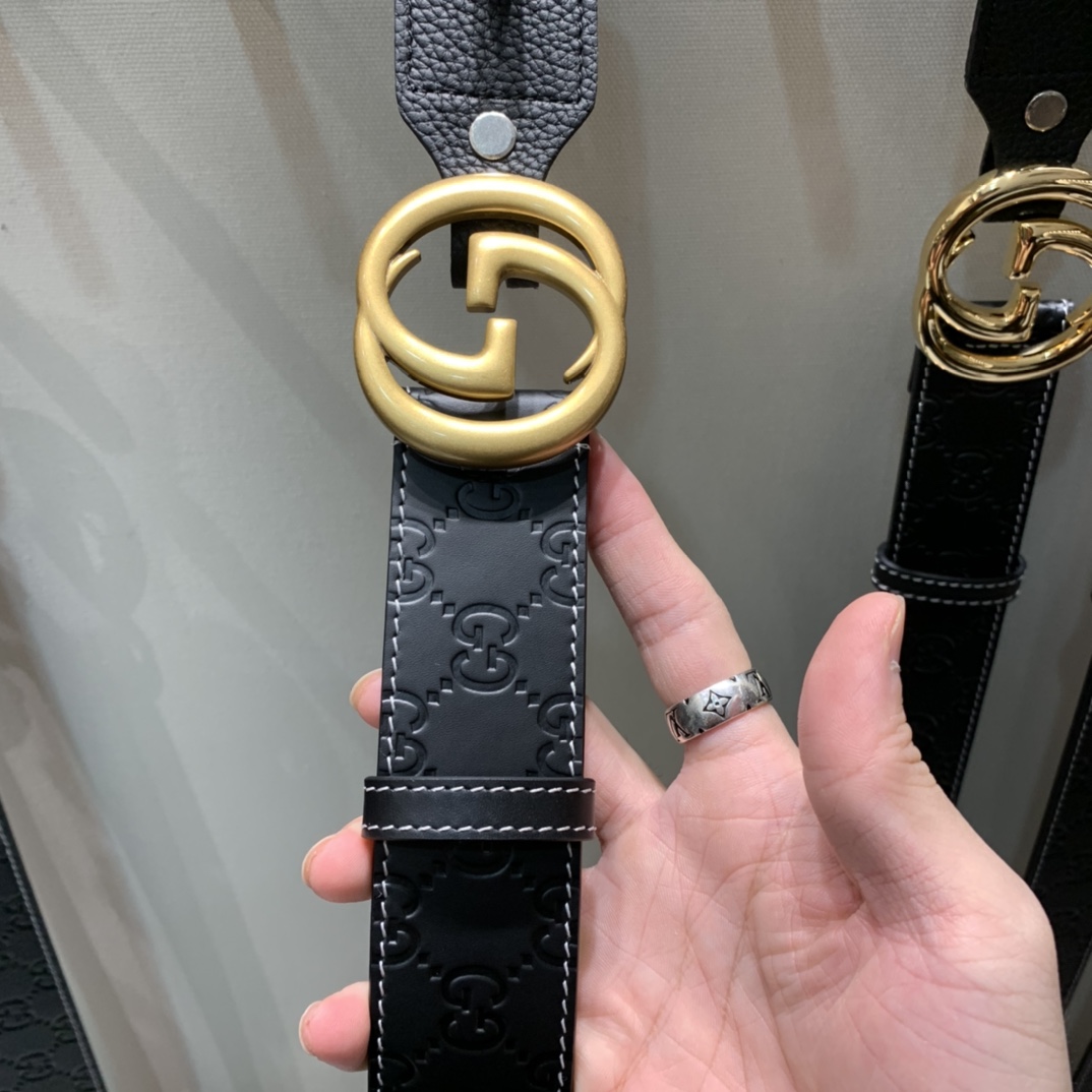 AUTHENTIC Chanel Wallet on Chain Boy Bag Lambskin