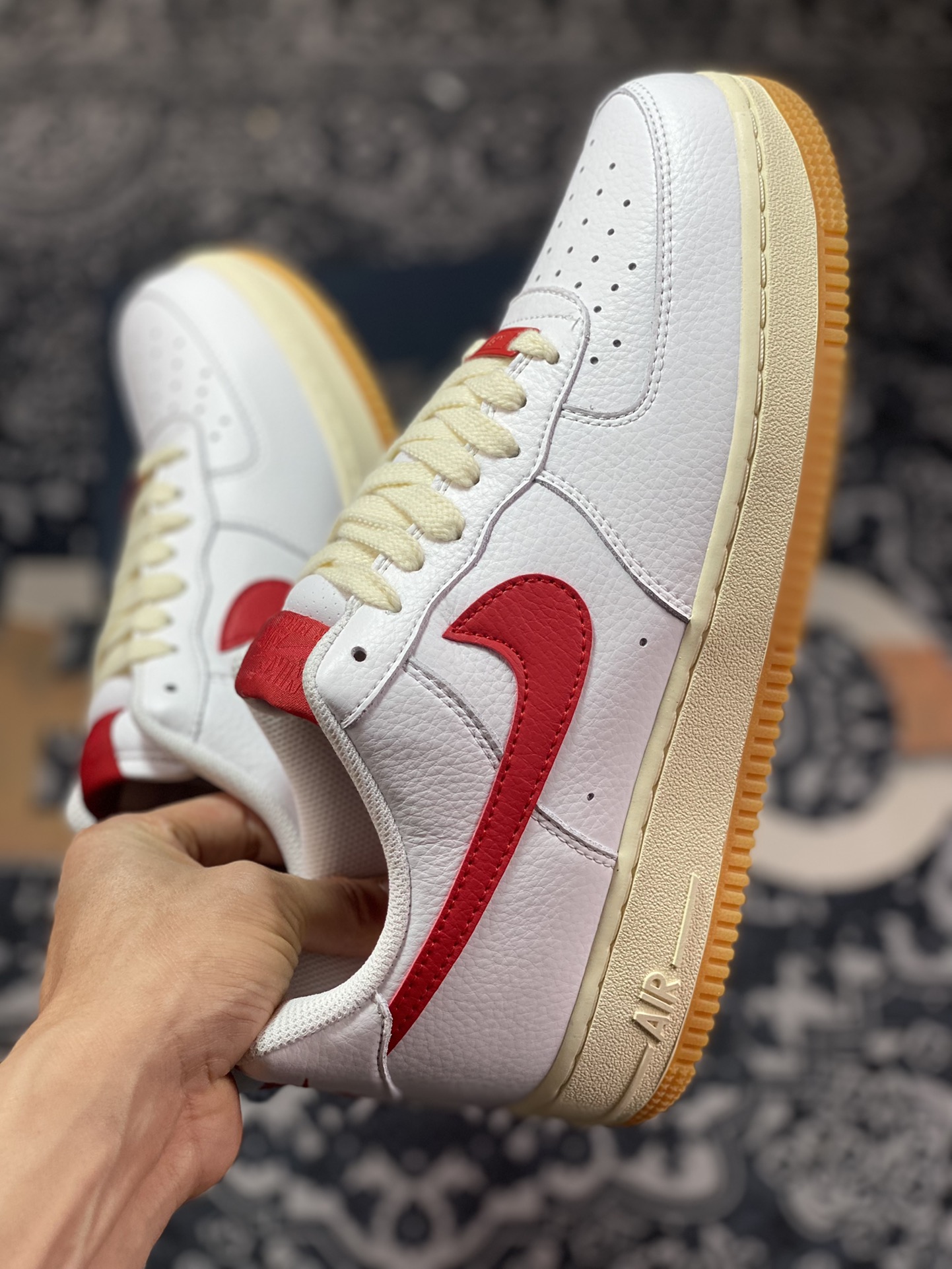 Nike Air Force 1'07 Low ”White/Red/Gum” Air Force One classic sneakers ”leather white black university red raw gum sole” FN3493-100