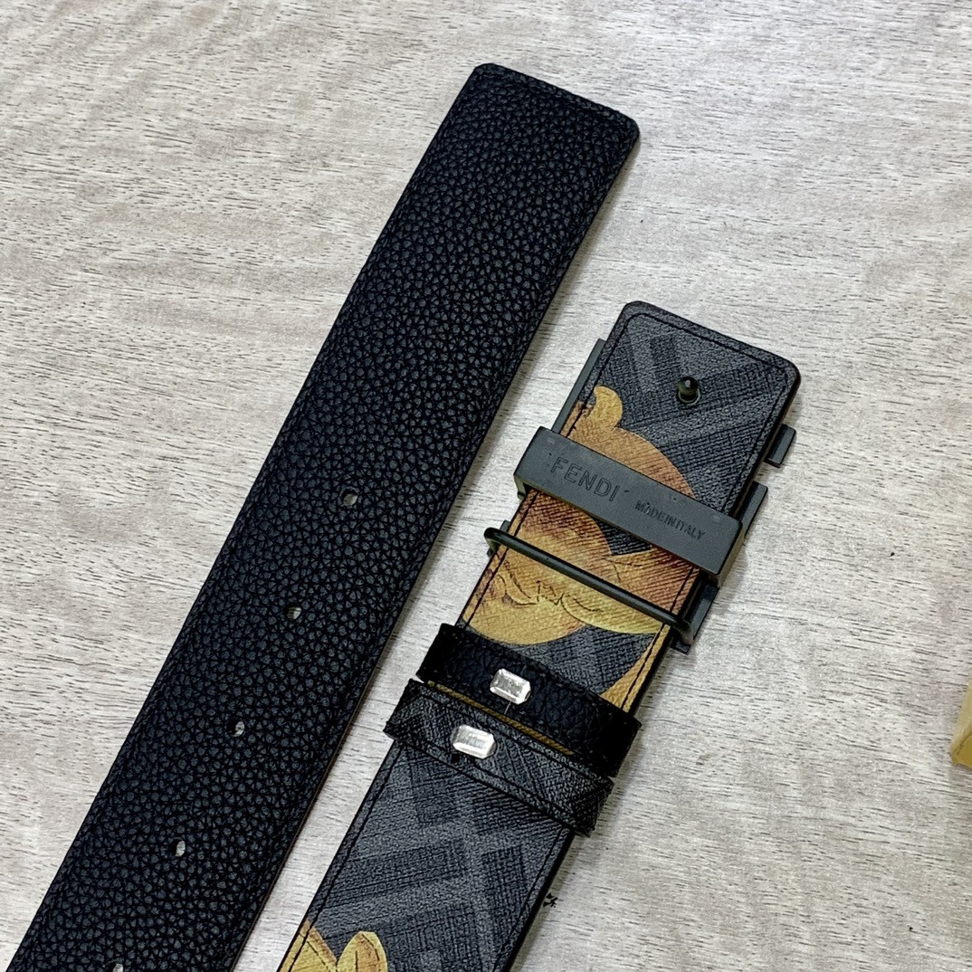 FENDI芬迪专柜同款宽4.0CM双