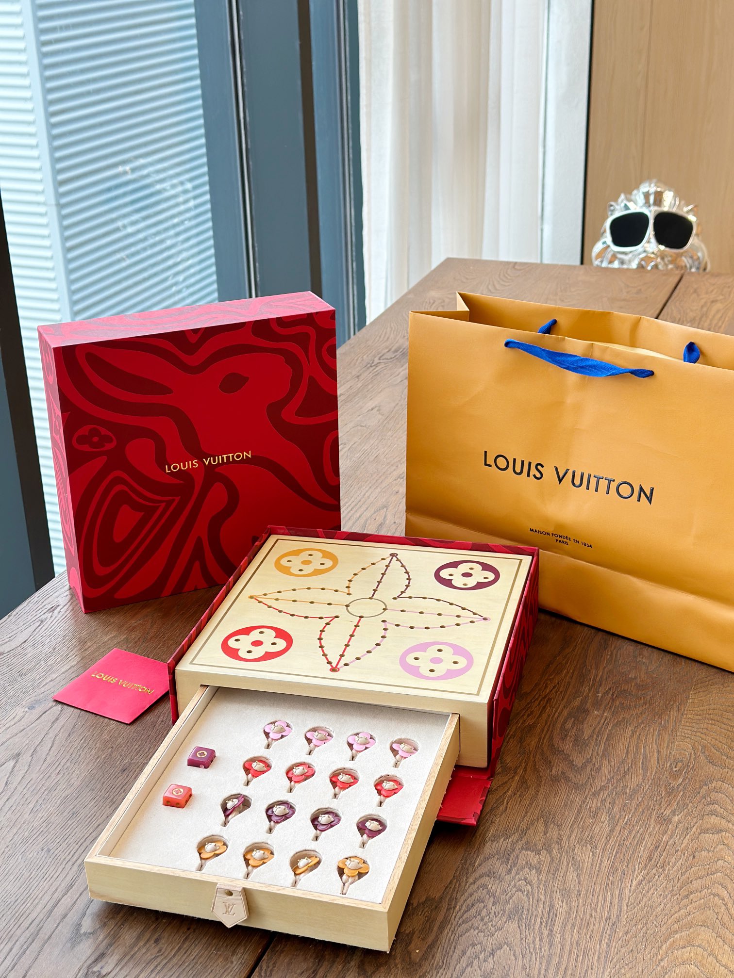 路易威登 Louis Vuitton 高定典藏名品高定成衣时装外套连衣裙衬衫T恤 #8DAE7BC2 5