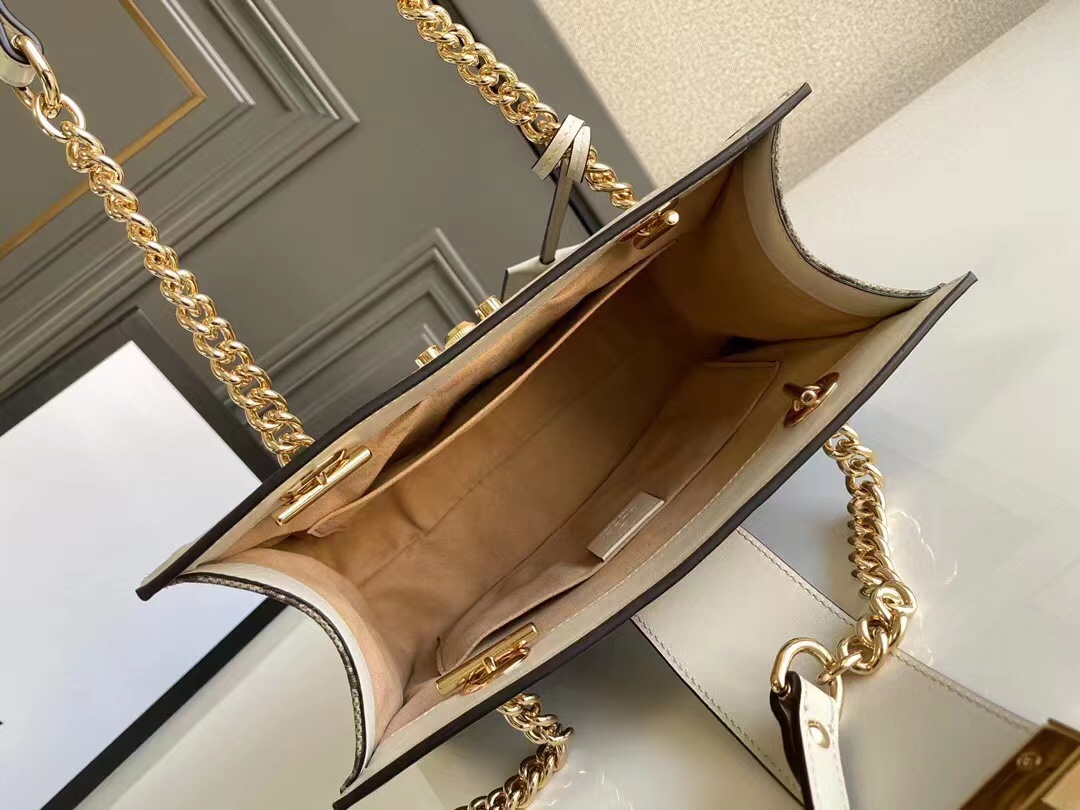 Moynat Classic Luxury Handbag Shoulder Crossbody Bag Ref 8
